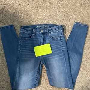 AMERICAN EAGLE JEGGINGS